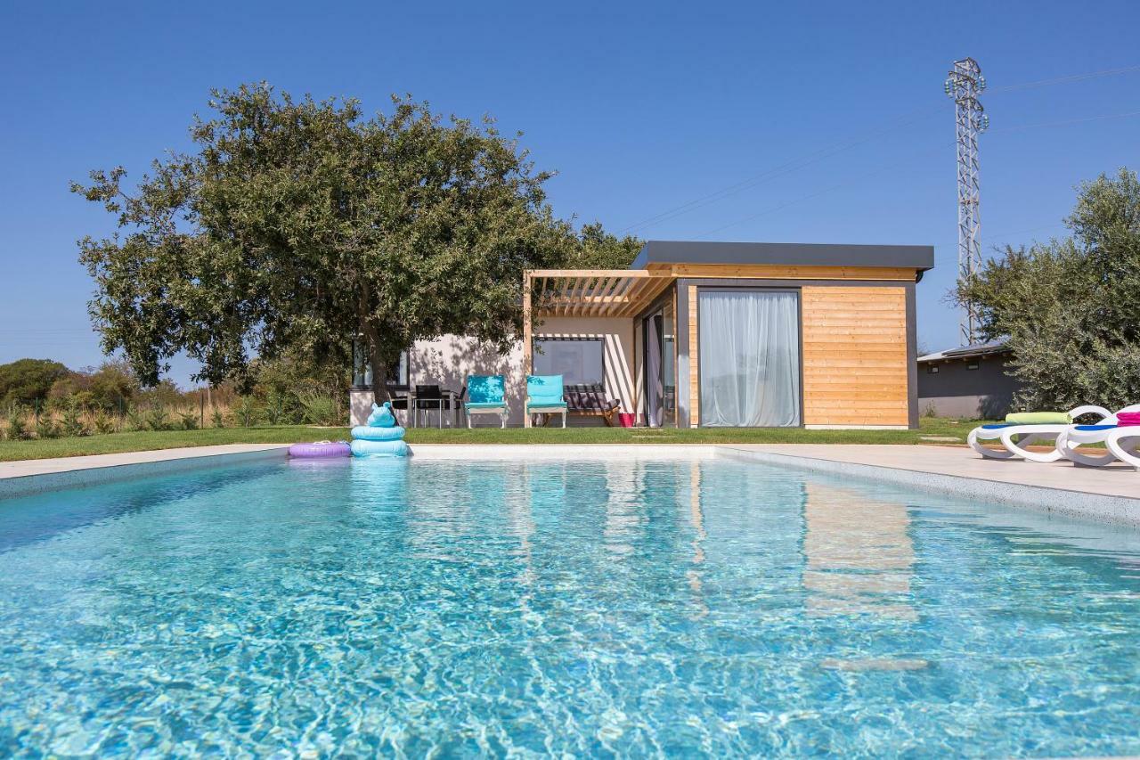 Selfness Villa Pomer Exterior photo